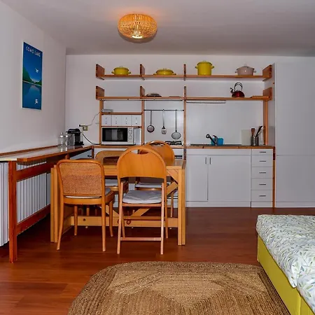 Easy Welcome Casa Claudia Apartment *